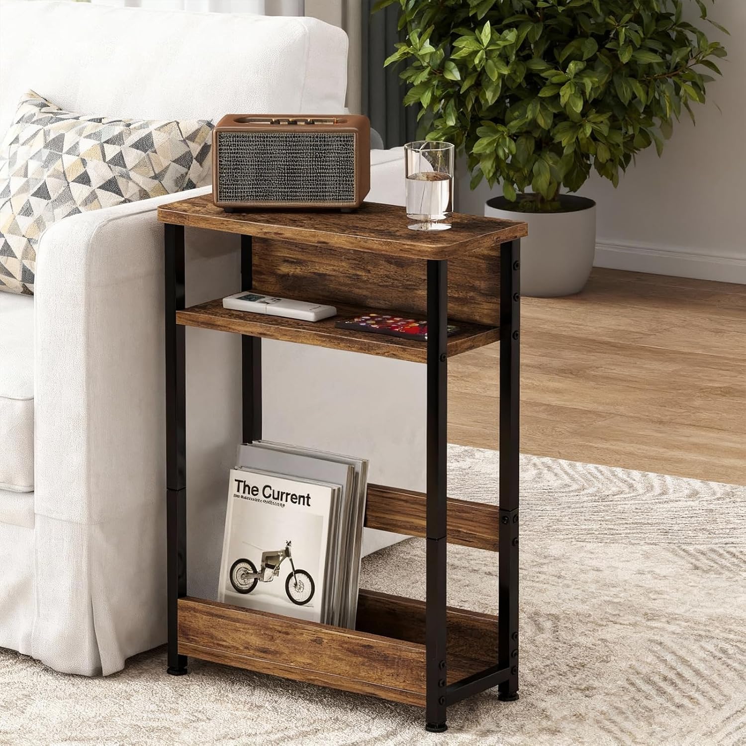 Woodworking Magazine - Narrow Side Table for Small Spaces,